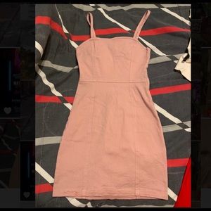 H&M Divided Tight Light Pink Dress